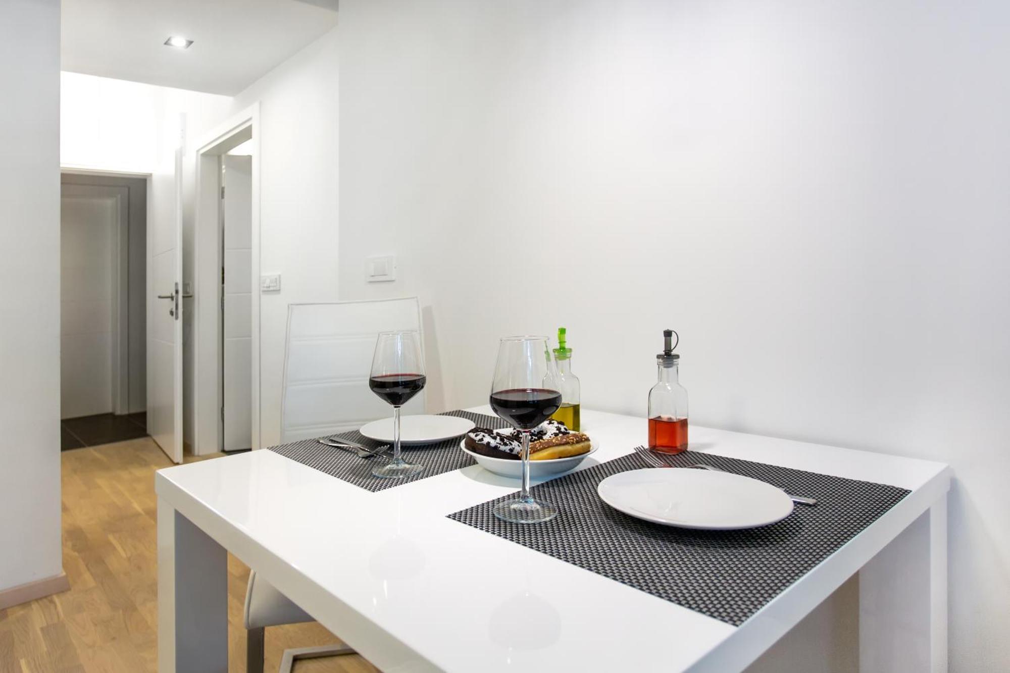 Urban Style Apartments By Loft Ljubljana Bilik gambar
