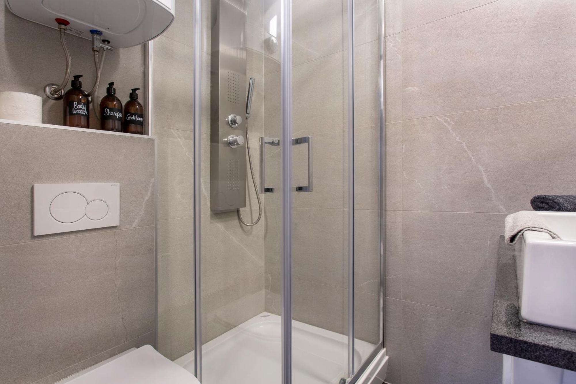 Urban Style Apartments By Loft Ljubljana Bilik gambar